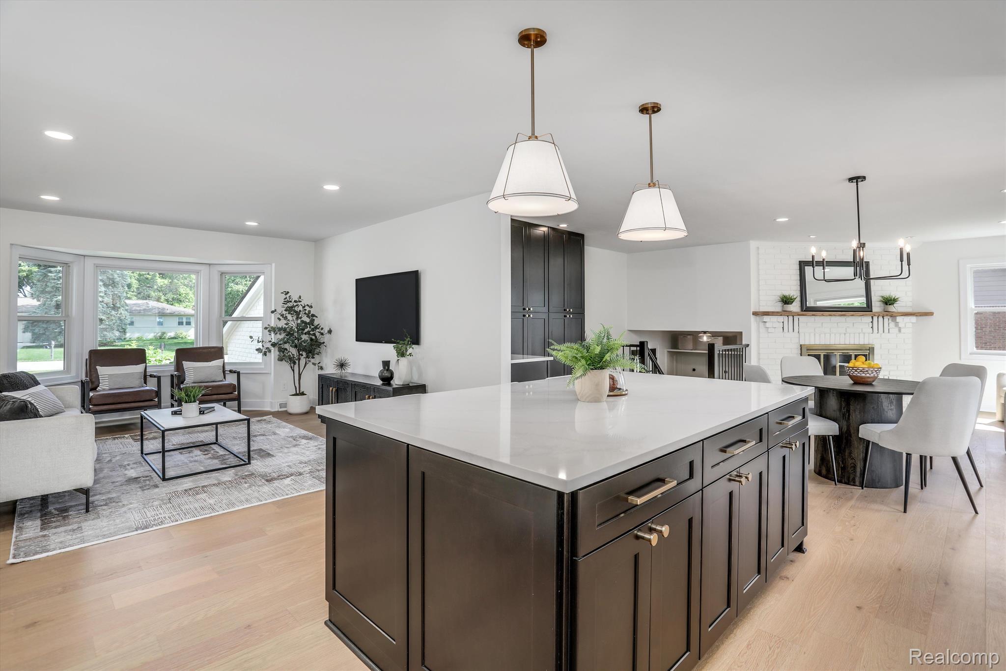 85 Boyken Road Rochester, MI 48307 - Photo 11 of 42 Gallery Image 11