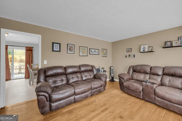 $215,000 | 171 Diamond Drive, Clarkesville, GA 30523