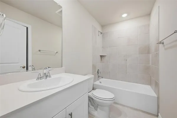 $1,850 | 2119 Dunbar Drive, Sherman, TX 75092