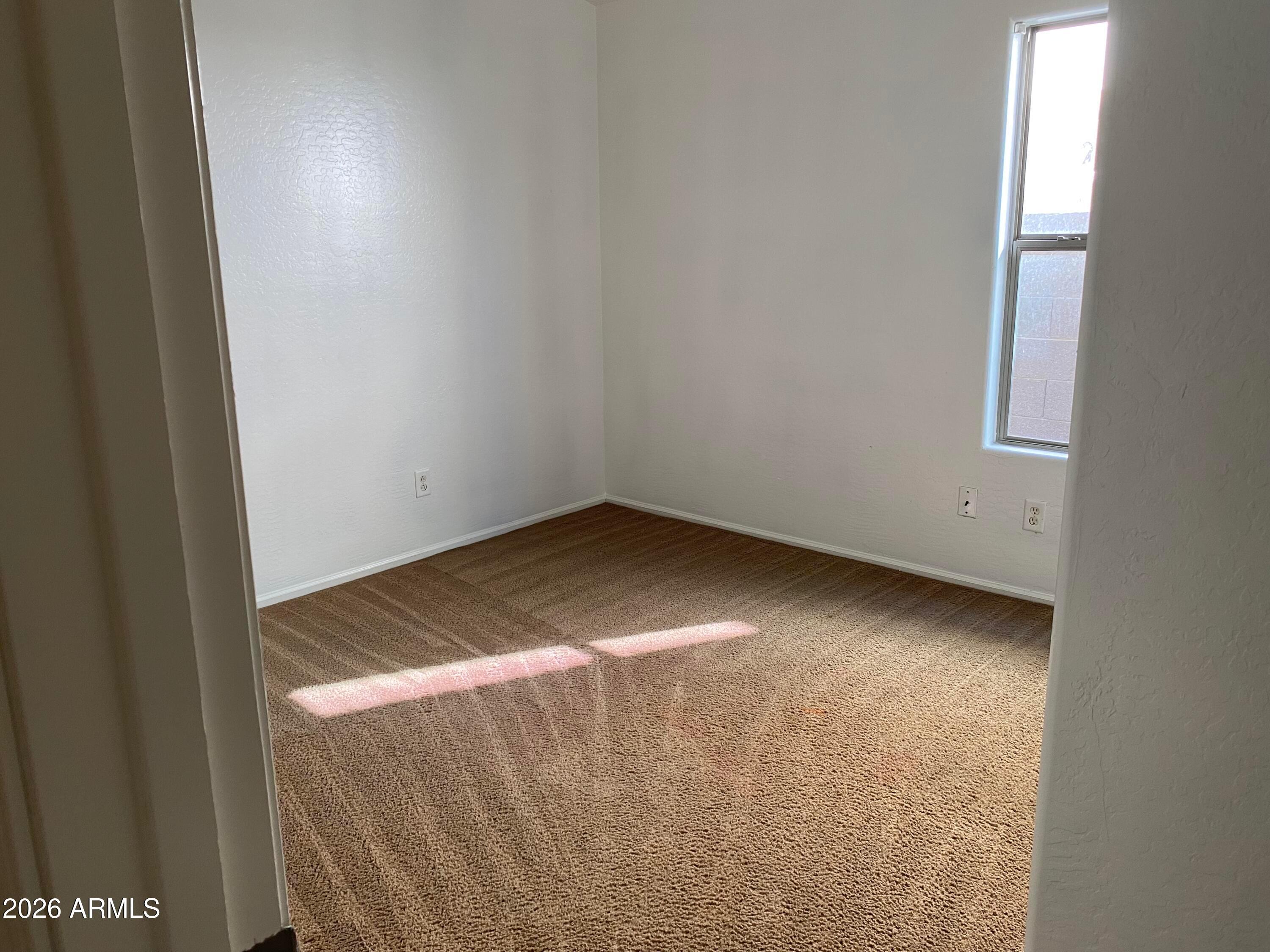 9124 West Heber Road Tolleson, AZ 85353 - Photo 22 of 26 a view of room