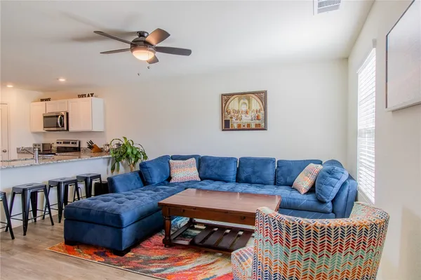 $3,000 | 6029 Toby Bend, Bryan, TX 77807
