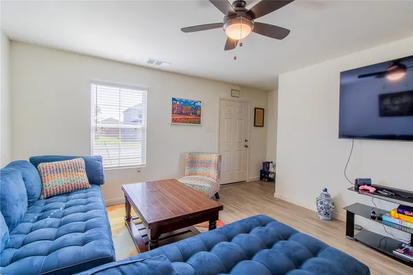 $3,000 | 6029 Toby Bend, Bryan, TX 77807