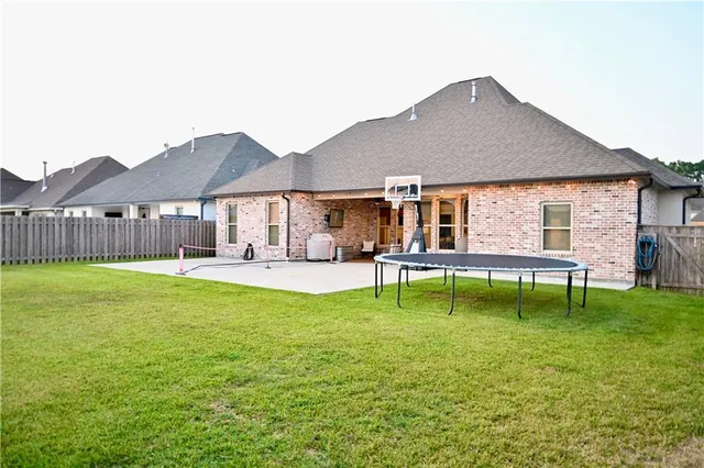 $3,000 | 2032 Cypress Bend Lane, Madisonville, LA 70447