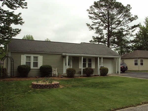 415 Charlotte Road Marion, IL 62959 - Photo 1 of 23 Gallery Image 1