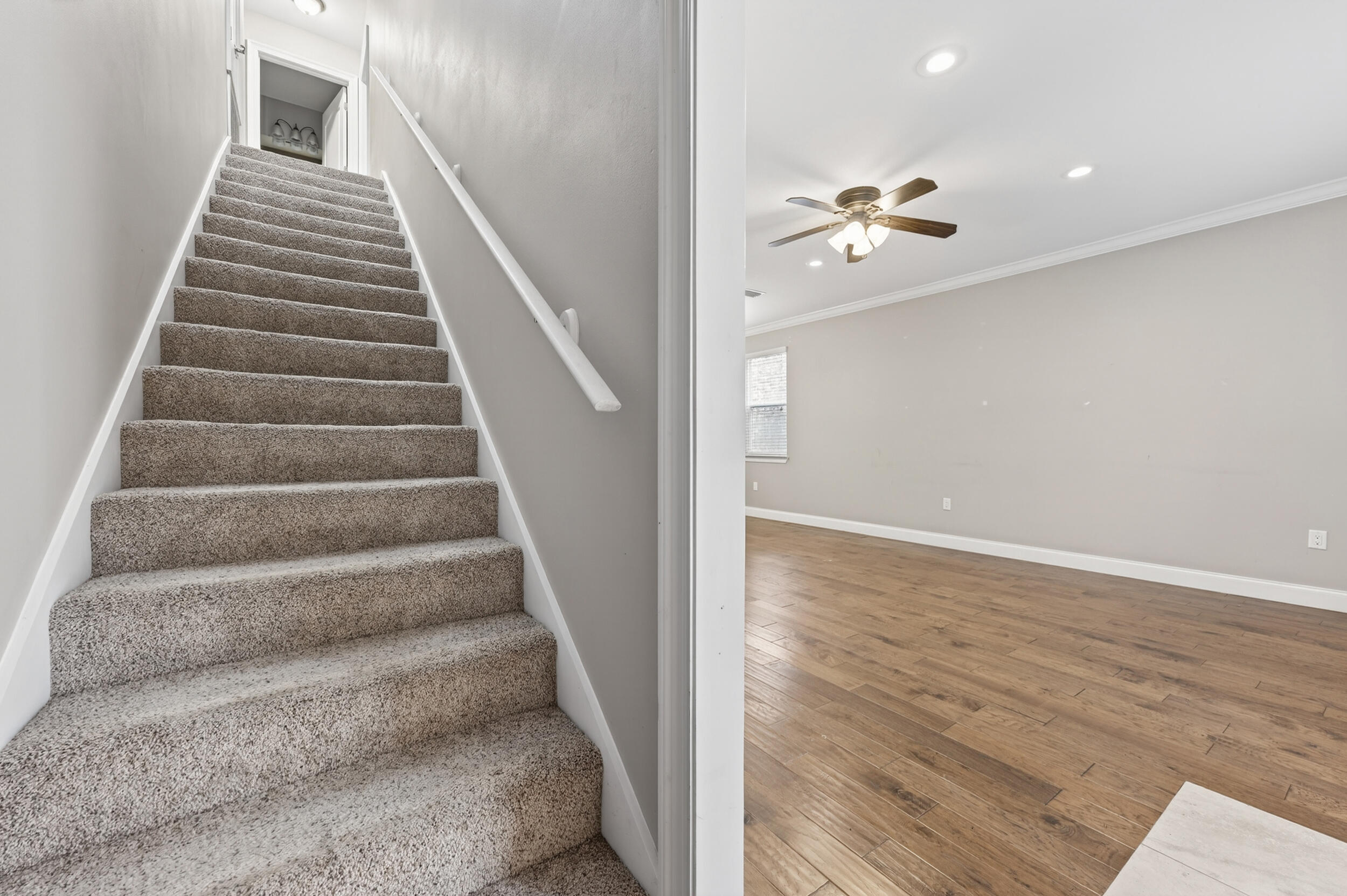 106 Arrowhead Way Niceville, FL 32578 - Photo 27 of 39 a view of entryway