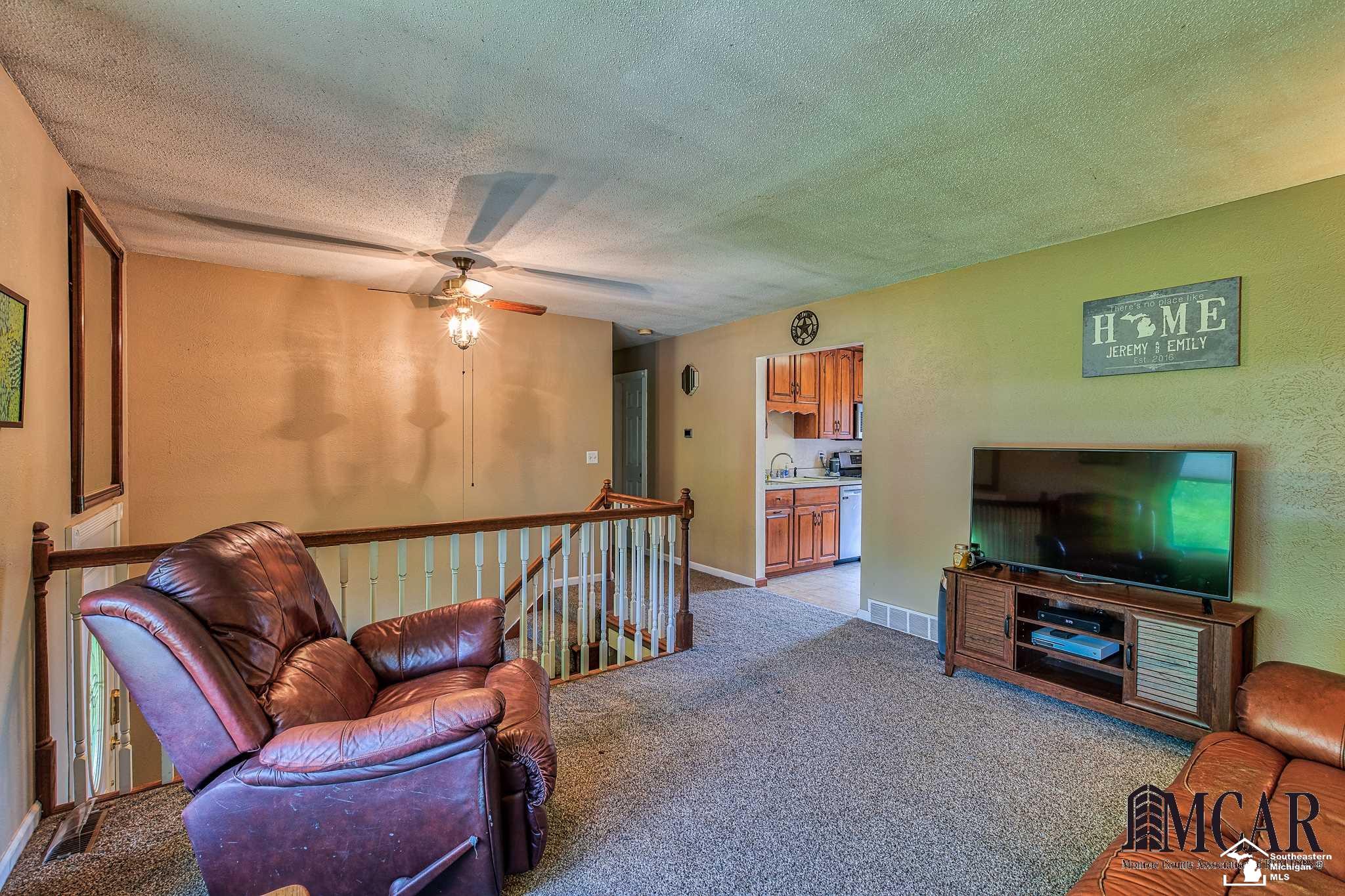 8801 Day Road Monroe, MI 48162 - Photo 10 of 33