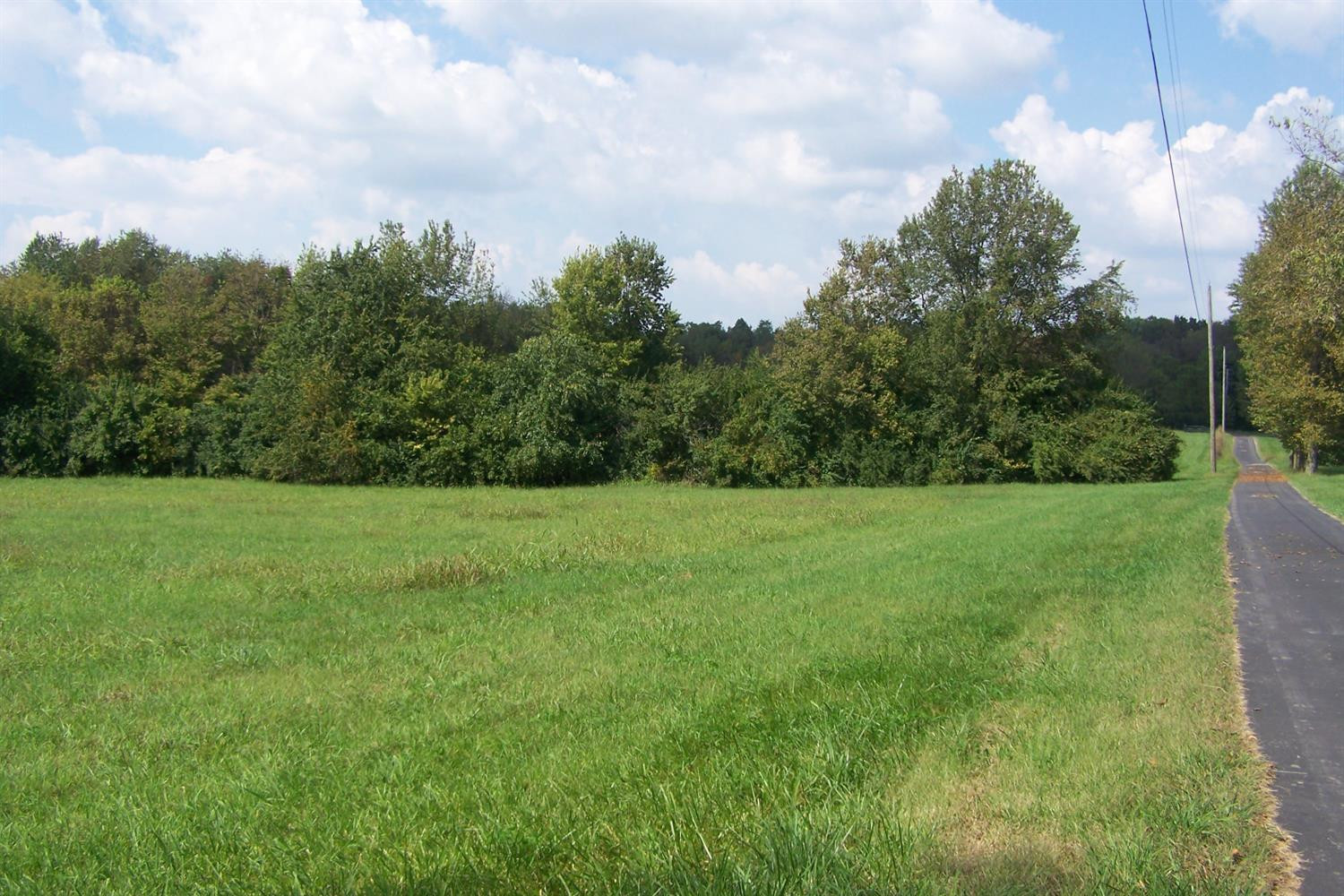 2495 Bryan Station Road Lexington, KY 40516 - Photo 9 of 35 Photo 9