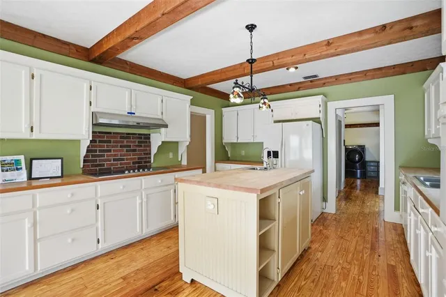 $1,200,000 | 3330 Endsley Road, Brooksville, FL 34604