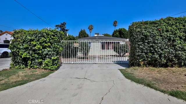 $865,000 | 15841 Marlin Place, Van Nuys, CA 91406