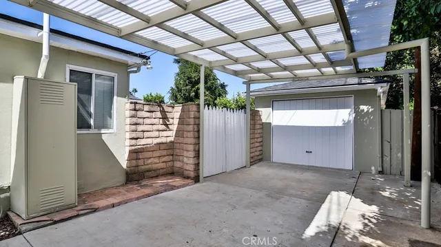 $865,000 | 15841 Marlin Place, Van Nuys, CA 91406