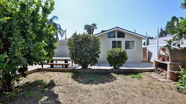 $865,000 | 15841 Marlin Place, Van Nuys, CA 91406