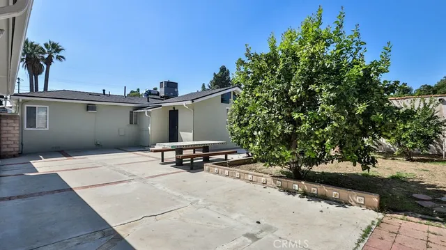 $865,000 | 15841 Marlin Place, Van Nuys, CA 91406