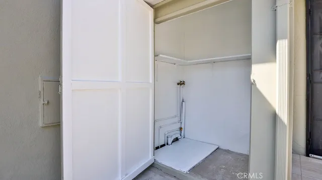 $865,000 | 15841 Marlin Place, Van Nuys, CA 91406