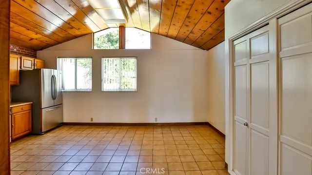 $865,000 | 15841 Marlin Place, Van Nuys, CA 91406