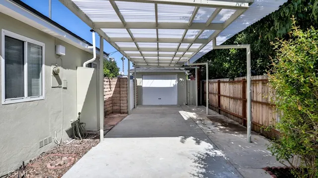 $865,000 | 15841 Marlin Place, Van Nuys, CA 91406