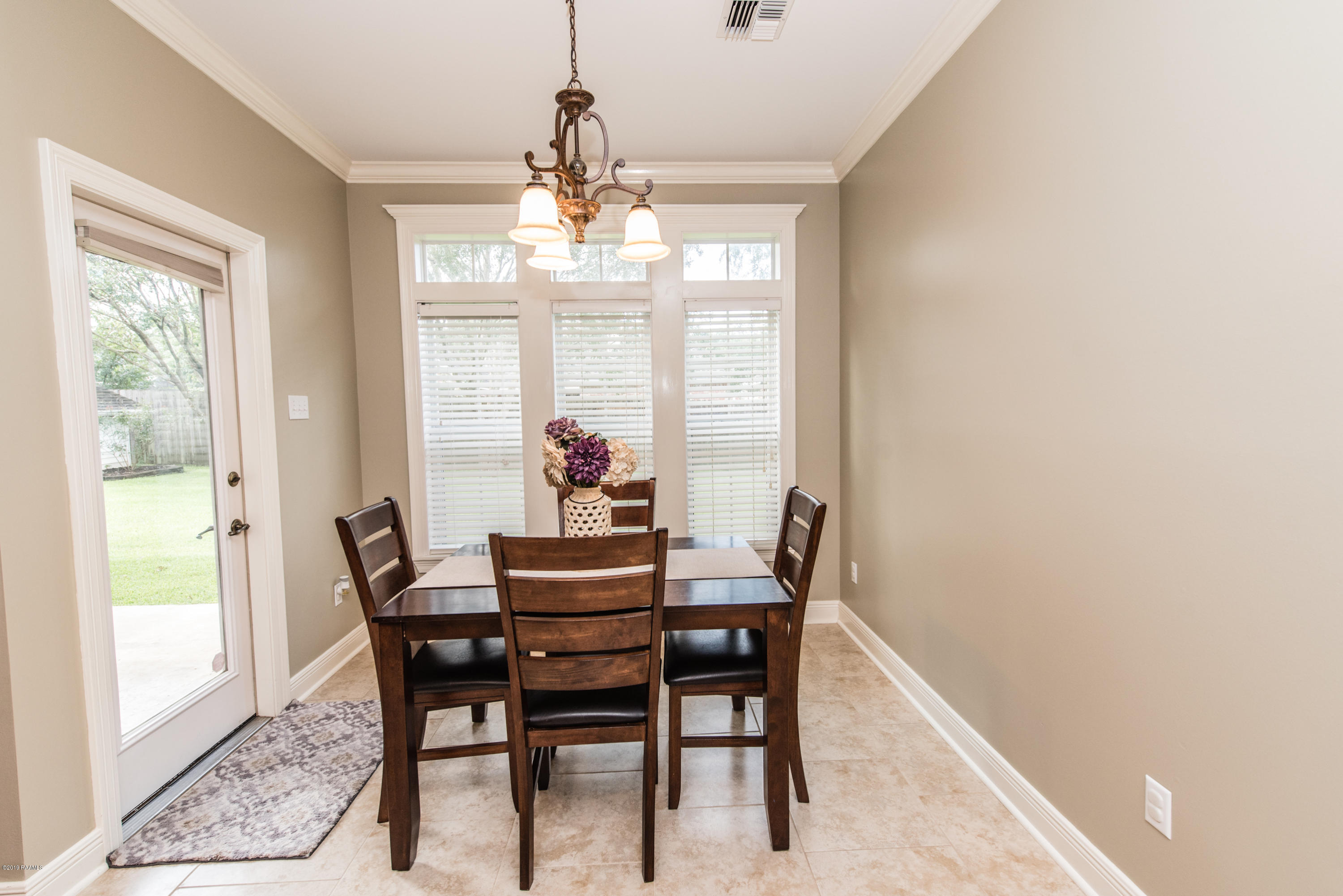 207 Rue Pacannier Carencro, LA 70520 - Photo 17 of 42 Gallery Image 17