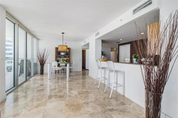 $3,400 | 6305 Indian Creek Drive, Unit 5A, Miami Beach, FL 33141
