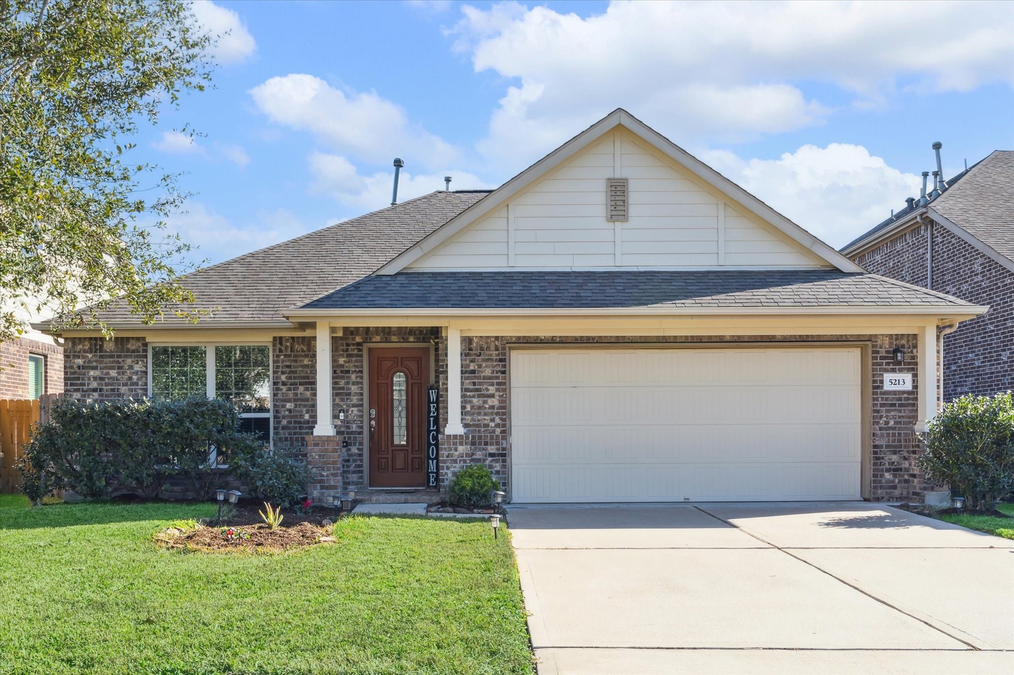 5213 Kendall Glen Court Rosharon, TX 77583 - Photo 10 of 11