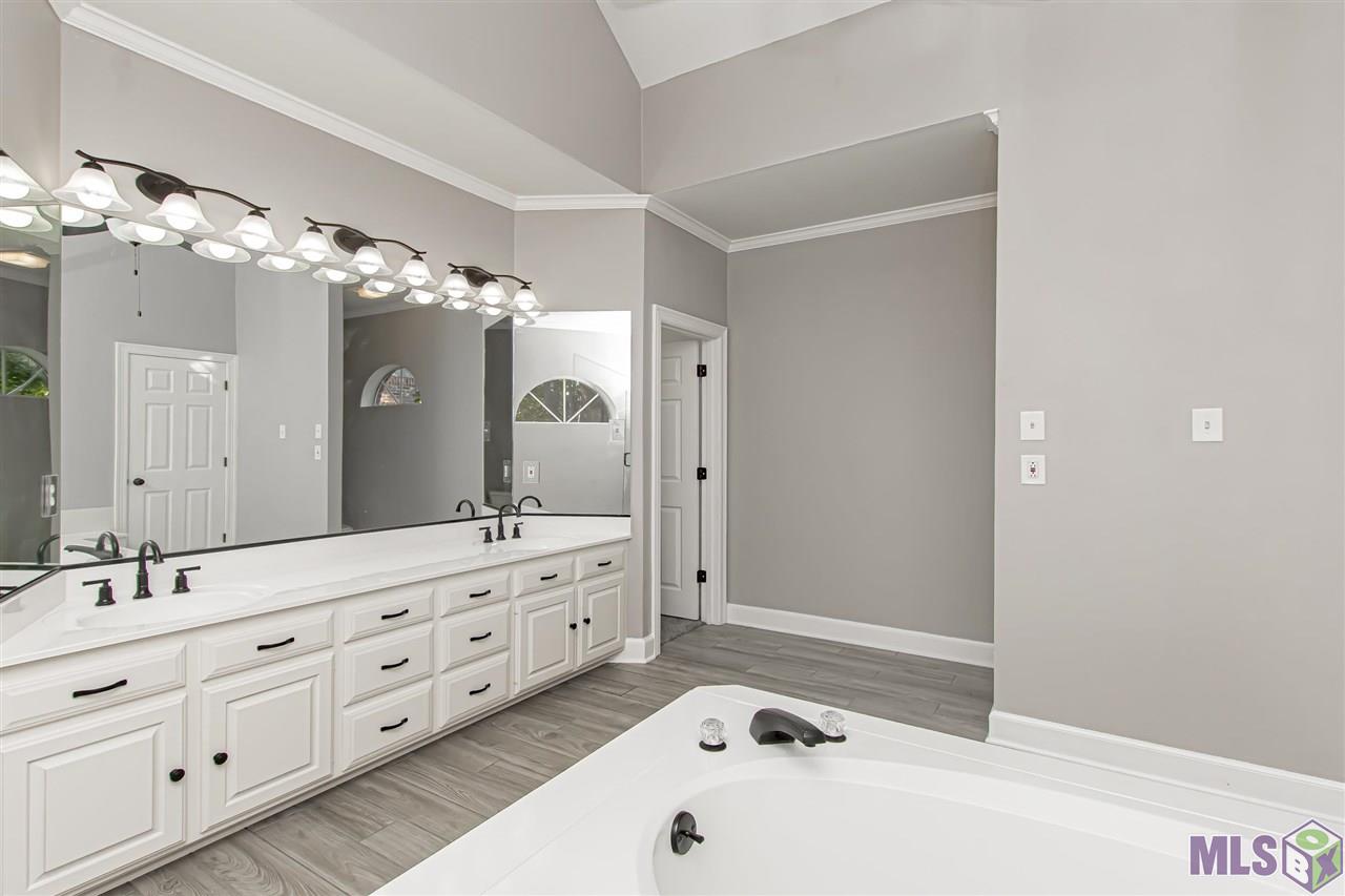 19212 Indian Ridge Avenue Baton Rouge, LA 70817 - Photo 22 of 40 Gallery Image 22