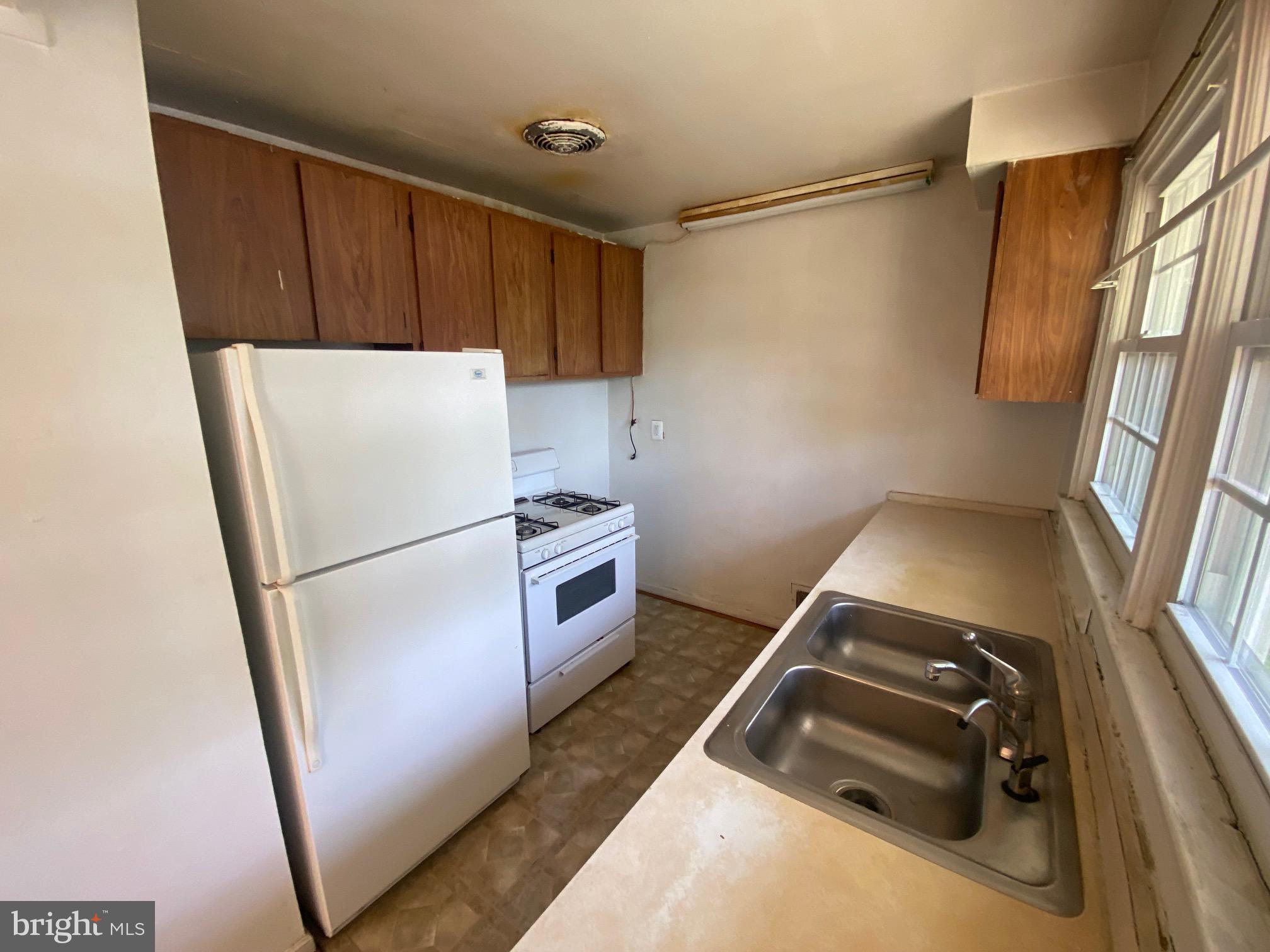 3137 Graham Road Falls Church, VA 22042 - Photo 16 of 19