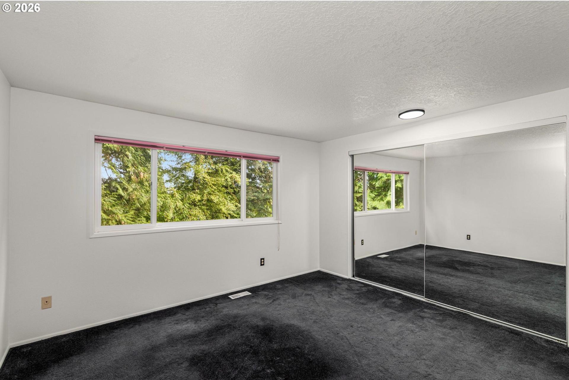 4880 Southwest Scholls Ferry Road, Unit 32 Portland, OR 97225 - Photo 16 of 23 Gallery Image 16