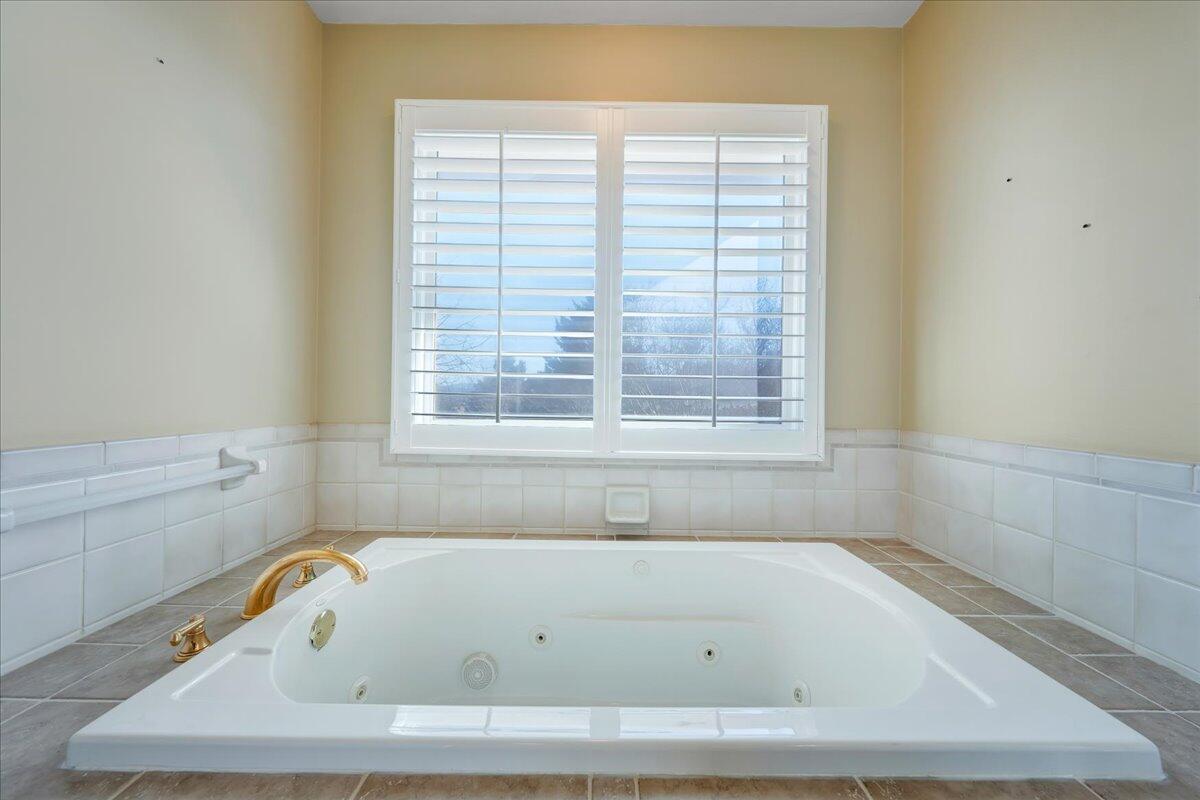 242 Trevey Road Buchanan, VA 24066 - Photo 29 of 126 27-MIB01647
