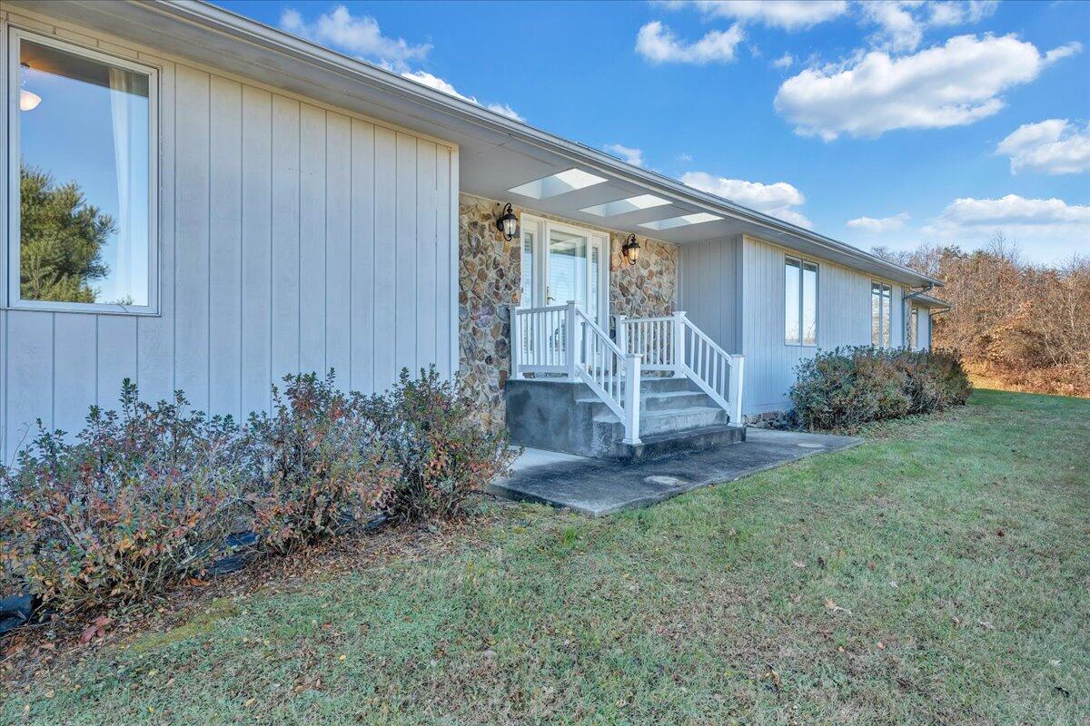 242 Trevey Road Buchanan, VA 24066 - Photo 53 of 126 51-MIB01722