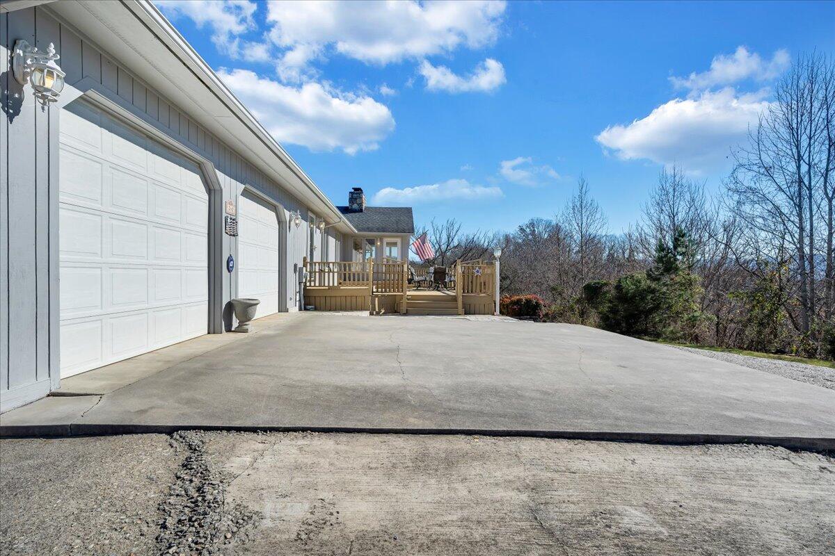 242 Trevey Road Buchanan, VA 24066 - Photo 56 of 126 54-MIB01731