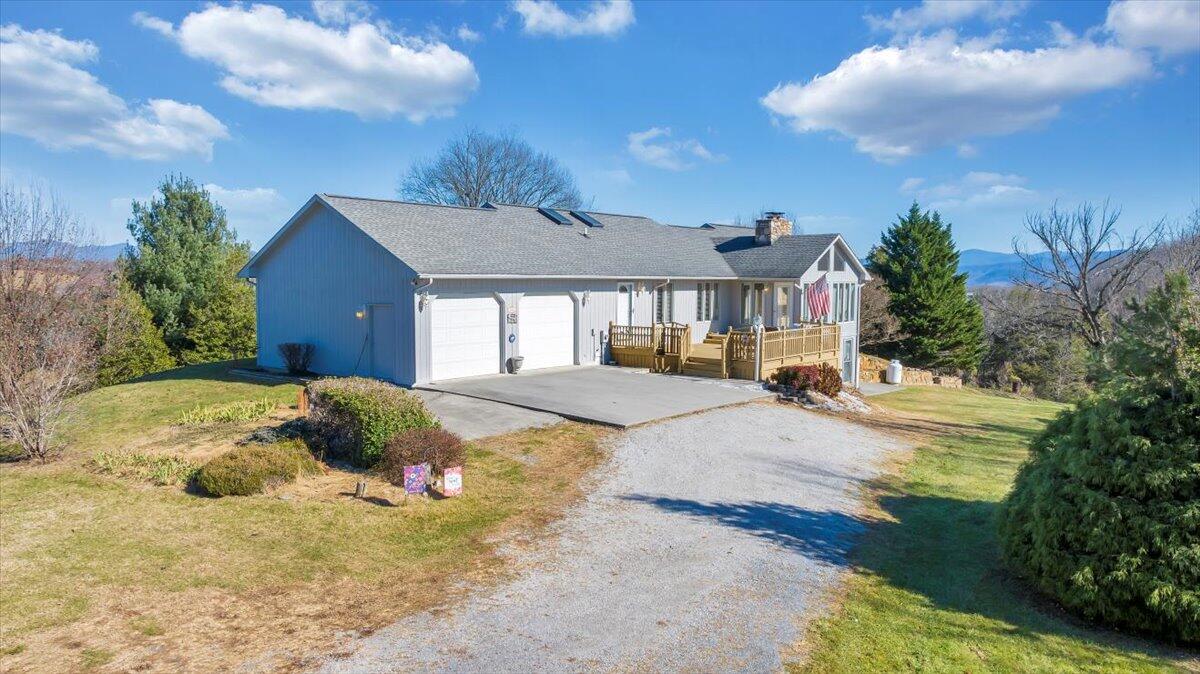 242 Trevey Road Buchanan, VA 24066 - Photo 60 of 126 58-DJI_20231123095234_0001_D_MIB