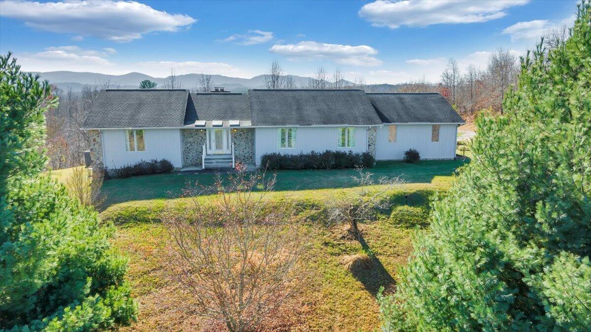 242 Trevey Road Buchanan, VA 24066 - Photo 68 of 126 66-DJI_20231123095620_0009_D_MIB