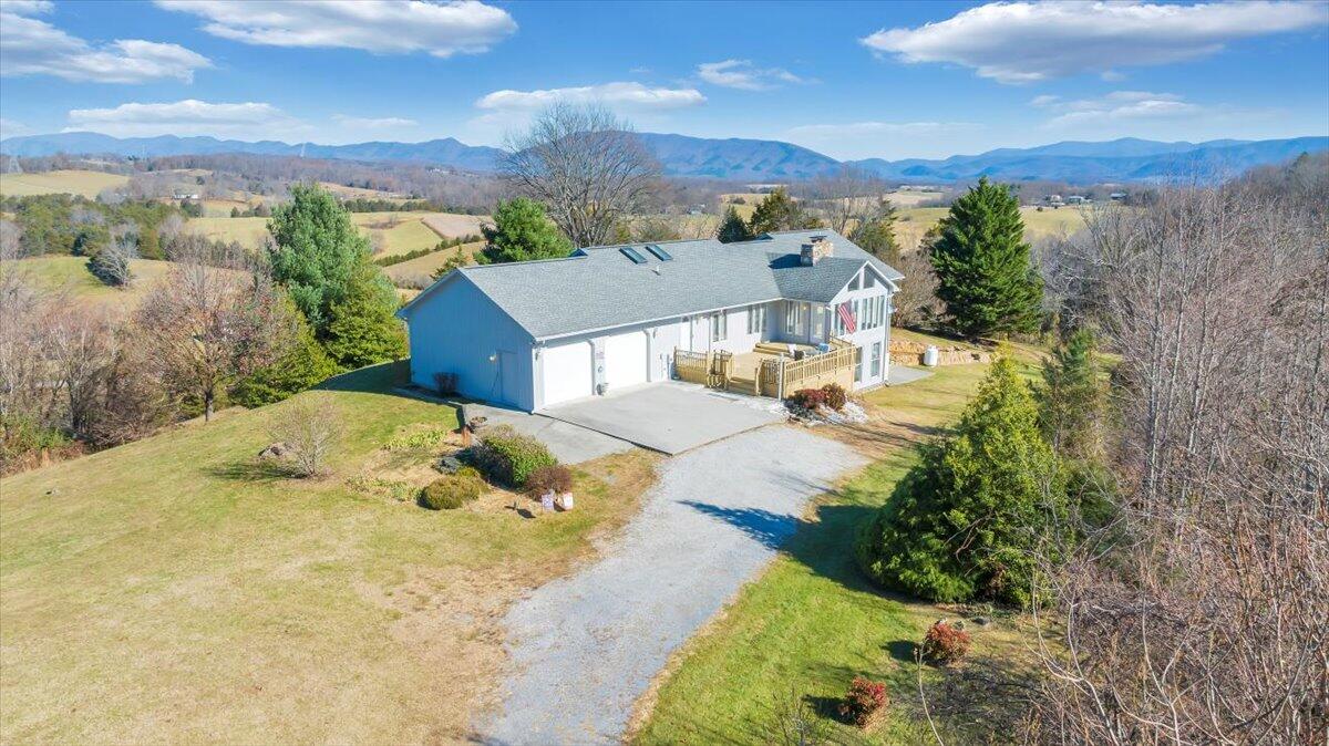 242 Trevey Road Buchanan, VA 24066 - Photo 96 of 126 94-DJI_20231123100640_0038_D_MIB