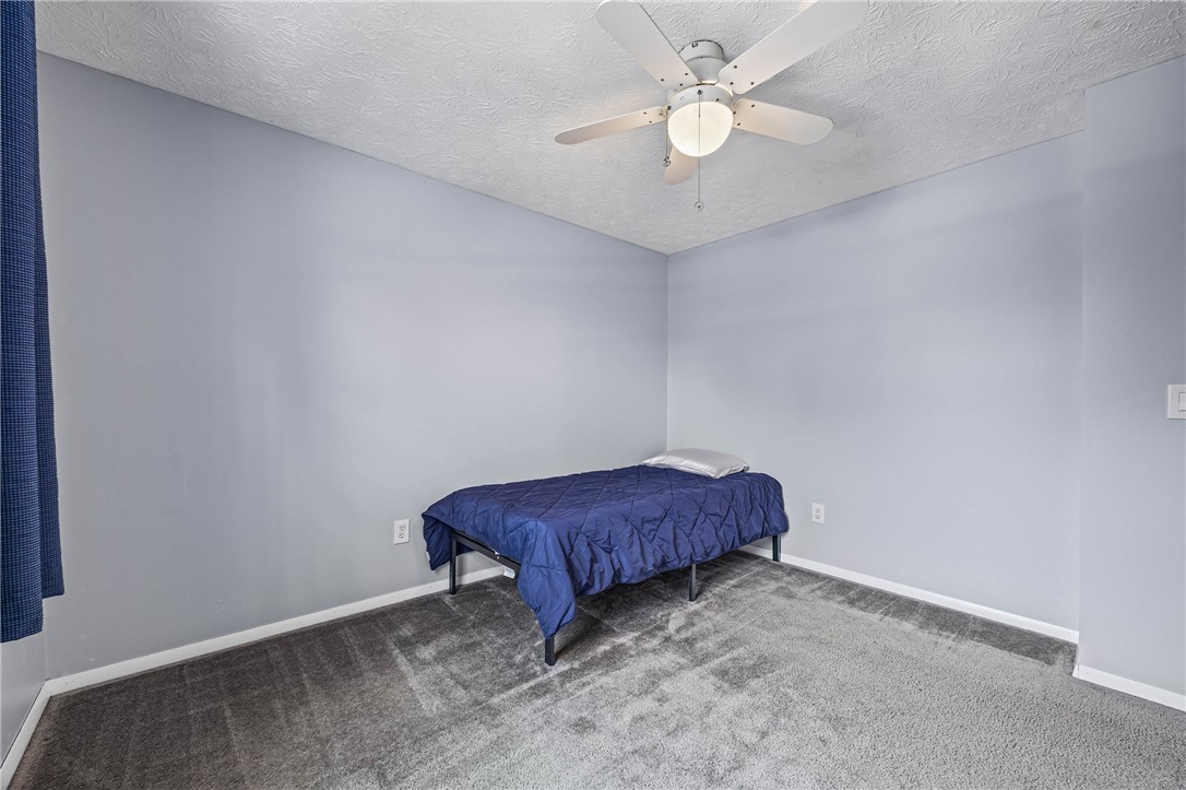 842 Independence Drive Webster, NY 14580 - Photo 17 of 29 2nd bedroom