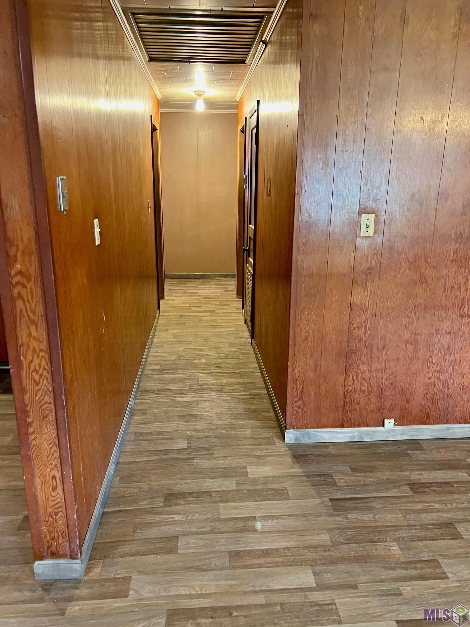 119 Lydia Street Patterson, LA 70392 - Photo 9 of 25 hallway