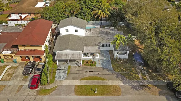 $949,000 | 1221 Southwest 74th Court, Miami, FL 33144