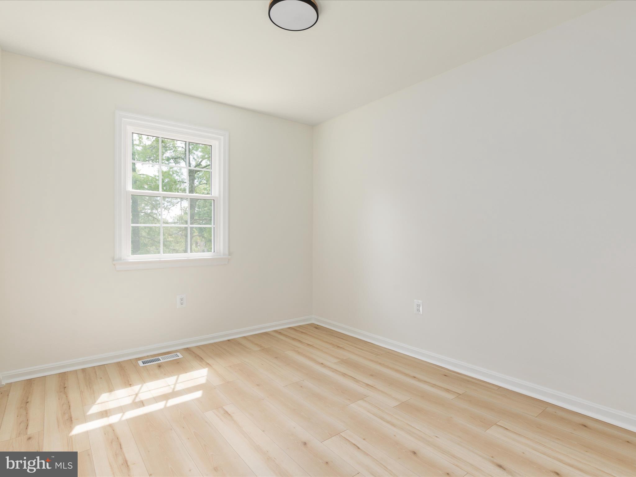 8009 Sleepy View Lane Springfield, VA 22153 - Photo 16 of 54 2E6A8809_8009 Sleepy View Ln -Absolute Altitude -
