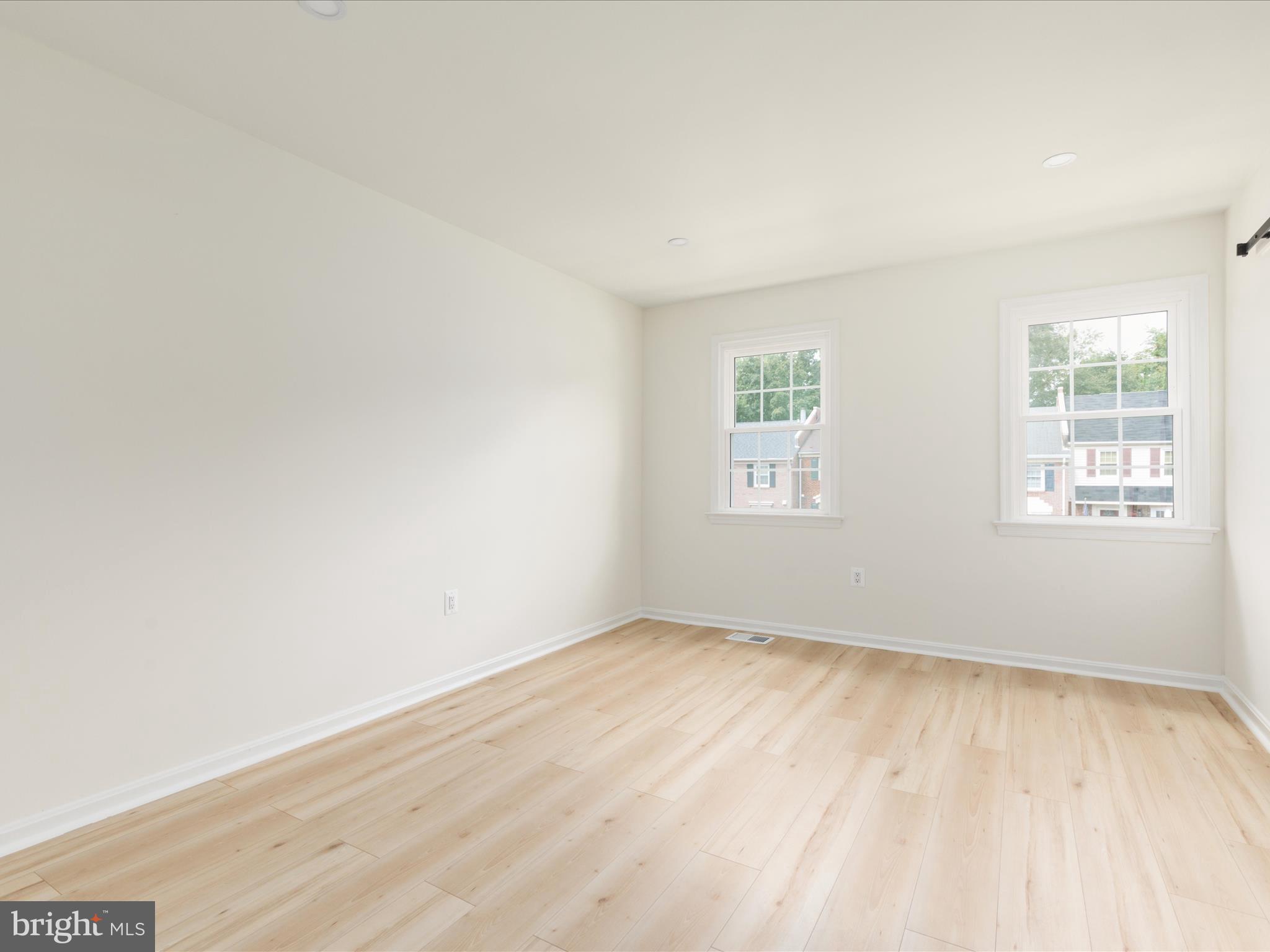 8009 Sleepy View Lane Springfield, VA 22153 - Photo 18 of 54 2E6A8817_8009 Sleepy View Ln -Absolute Altitude -
