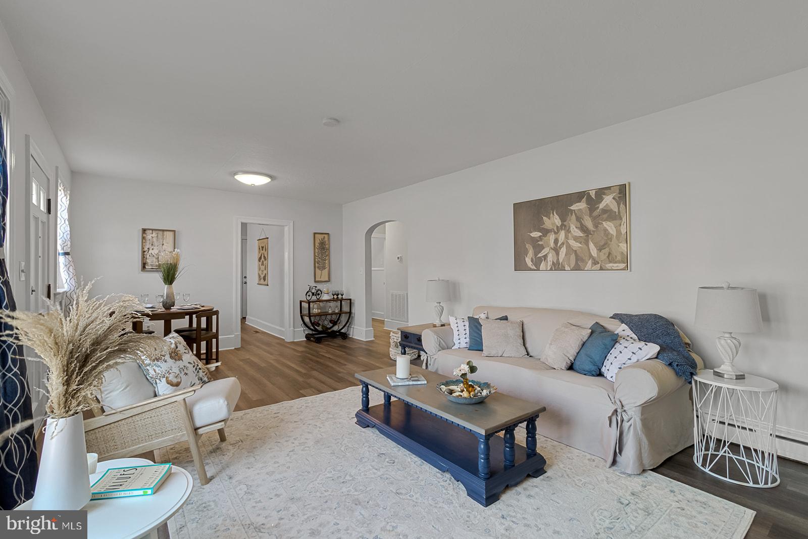 52 Lake Road Lottsburg, VA 22511 - Photo 15 of 42 Comfy living space