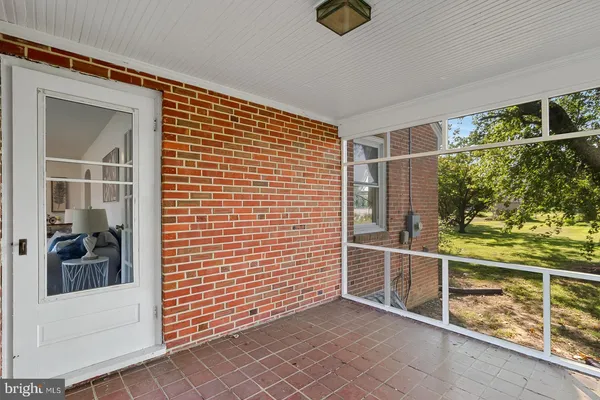 $220,000 | 52 Lake Road, Lottsburg, VA 22511