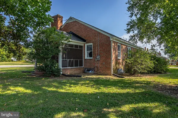 $220,000 | 52 Lake Road, Lottsburg, VA 22511
