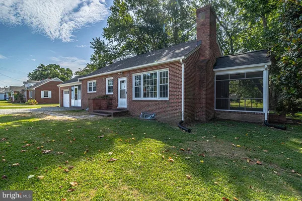 $220,000 | 52 Lake Road, Lottsburg, VA 22511