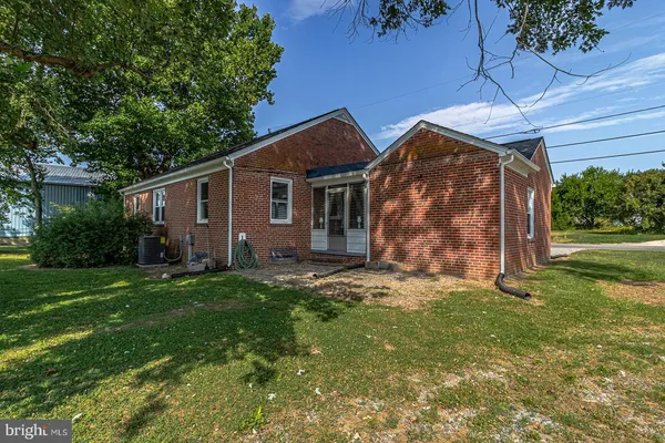 $220,000 | 52 Lake Road, Lottsburg, VA 22511