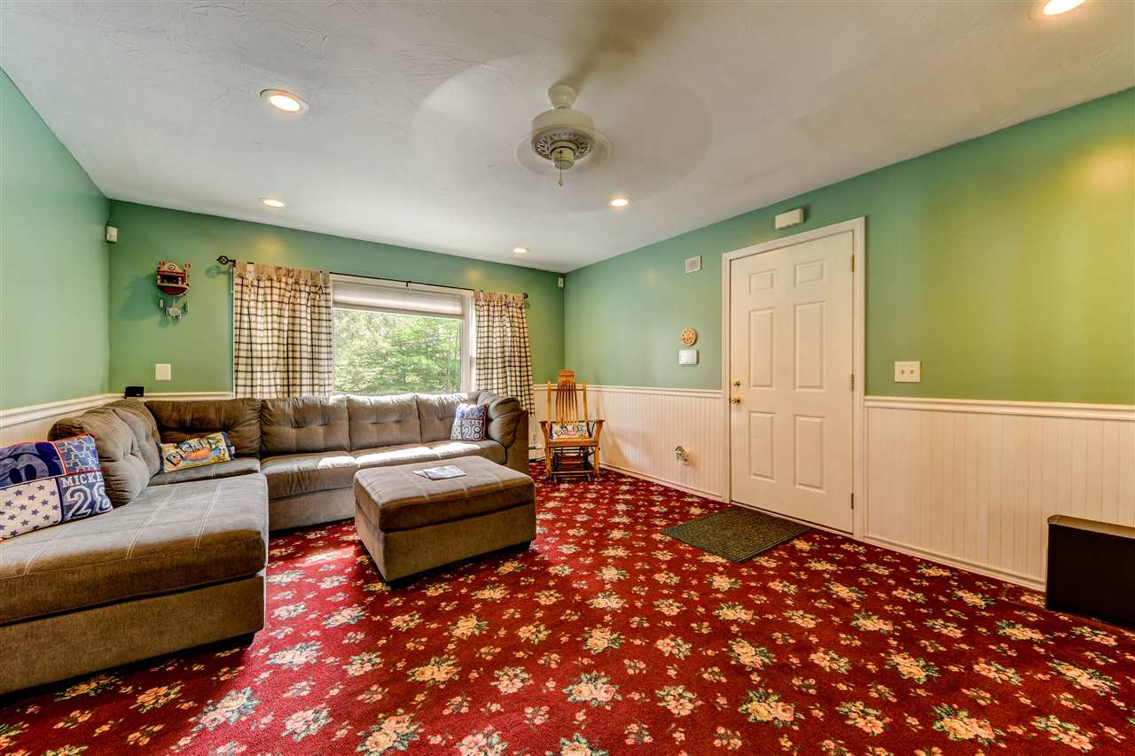 22 Pine Meadow Road New Hampton, NH 03256 - Photo 4 of 40