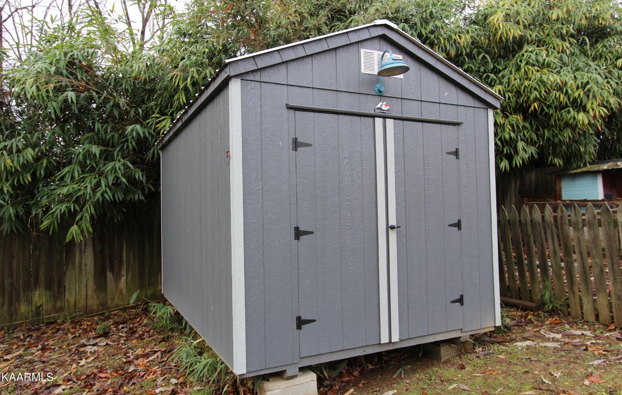 4222 Abercorn Road Knoxville, TN 37921 - Photo 28 of 33 a view of a small house