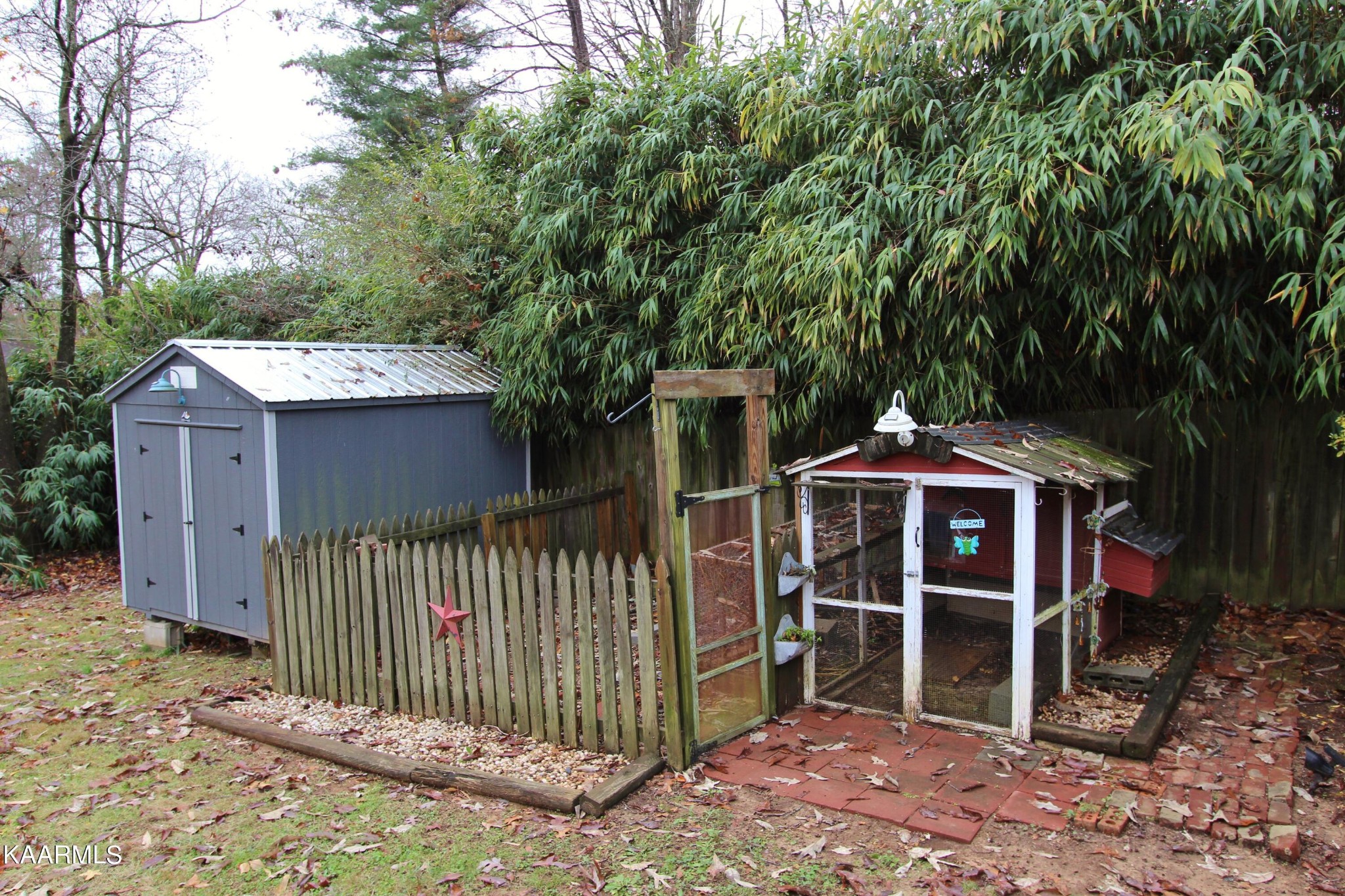 4222 Abercorn Road Knoxville, TN 37921 - Photo 30 of 33 a front view of a house with a garden
