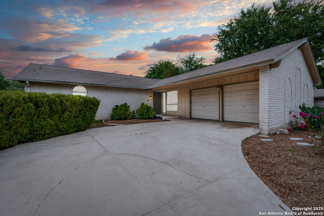 a house view with a backyard space