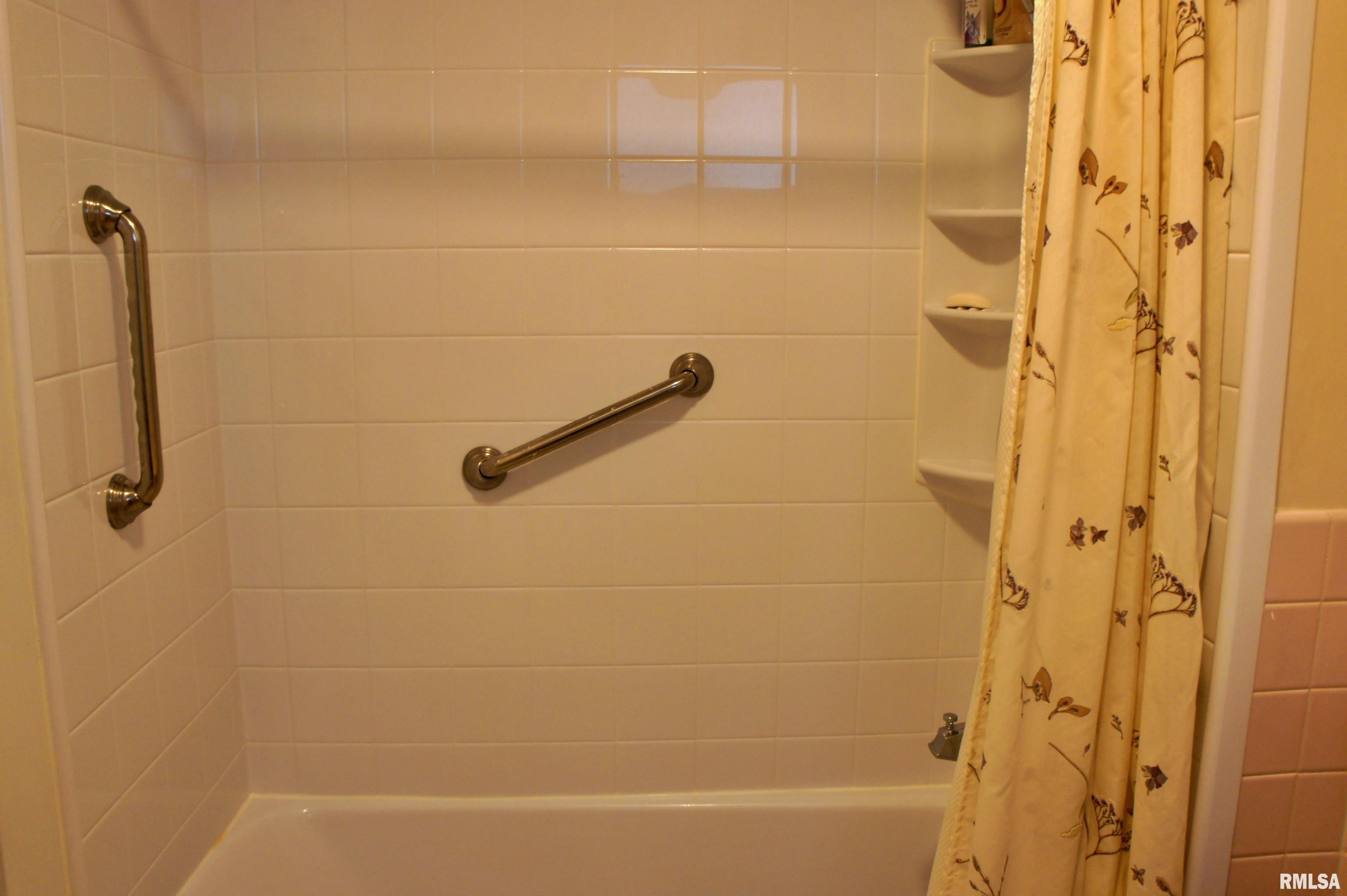 601 East 5th Street Metropolis, IL 62960 - Photo 13 of 47