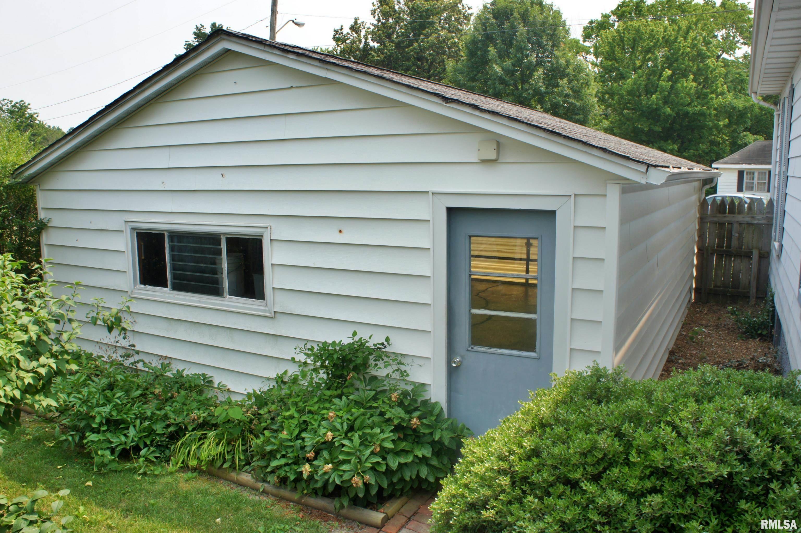 601 East 5th Street Metropolis, IL 62960 - Photo 37 of 47