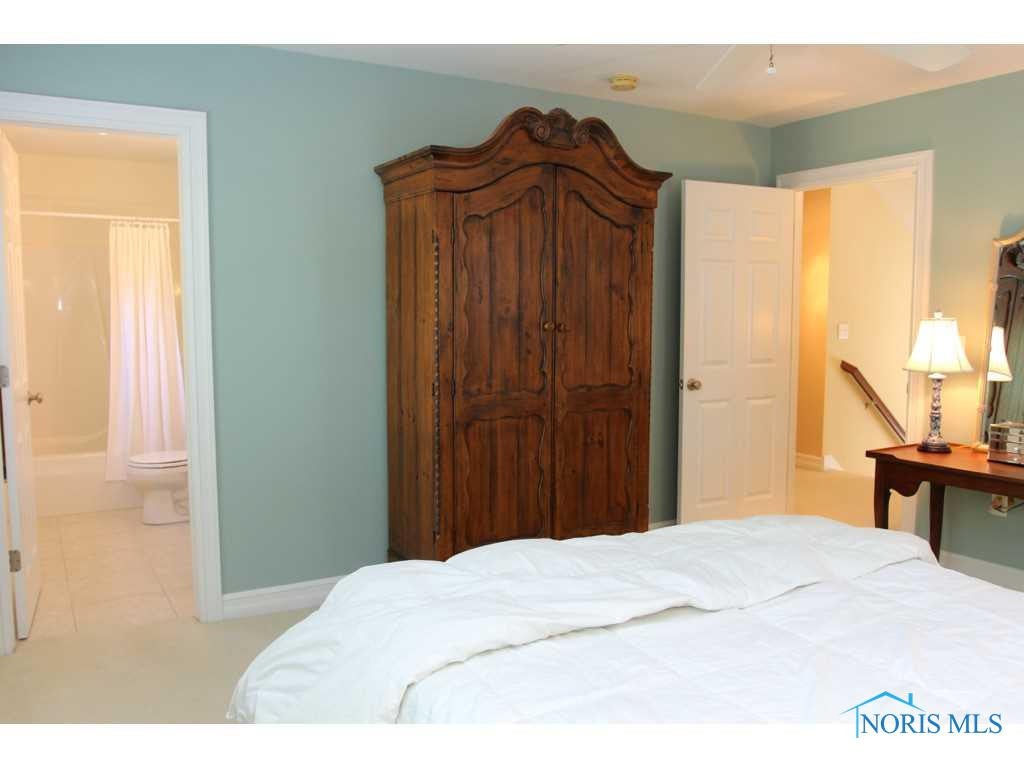 2818 Goddard Road Toledo, OH 43606 - Photo 11 of 20 Master Bedroom.
