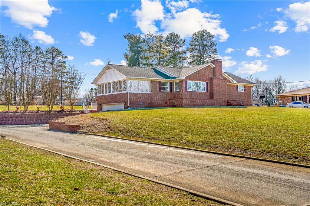 6787 Auction Road Archdale, NC 27263 - Photo 2 of 50 Gallery Image 2