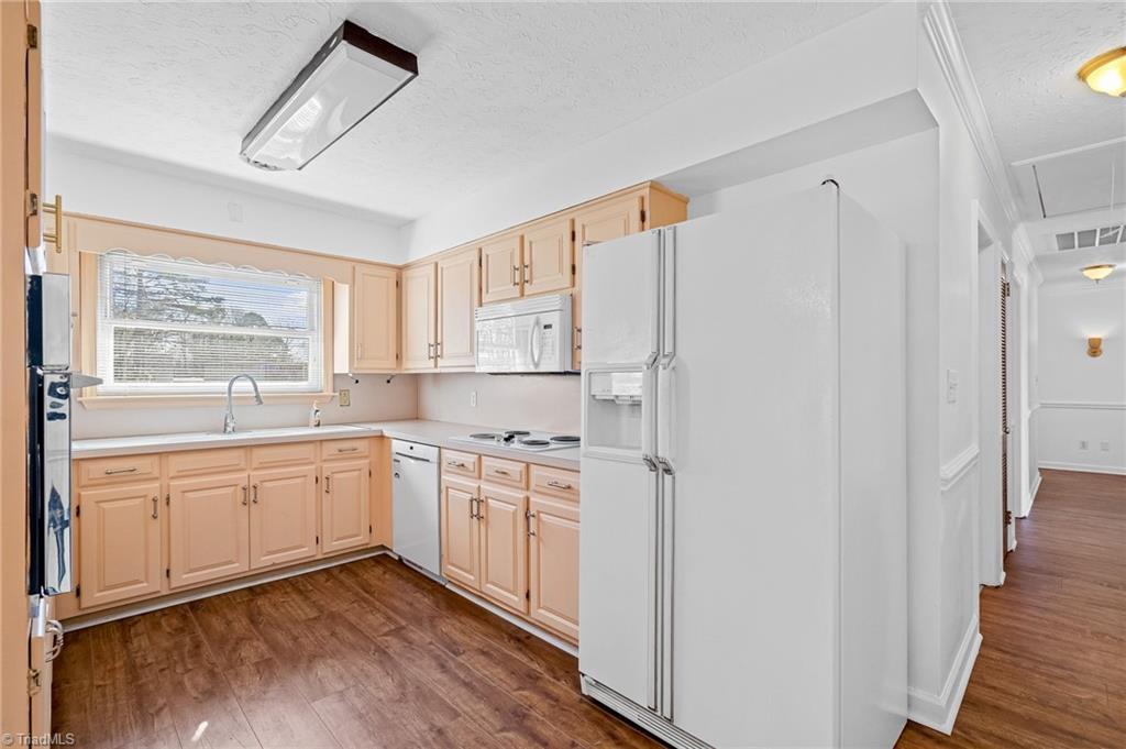 6787 Auction Road Archdale, NC 27263 - Photo 8 of 50 Gallery Image 8